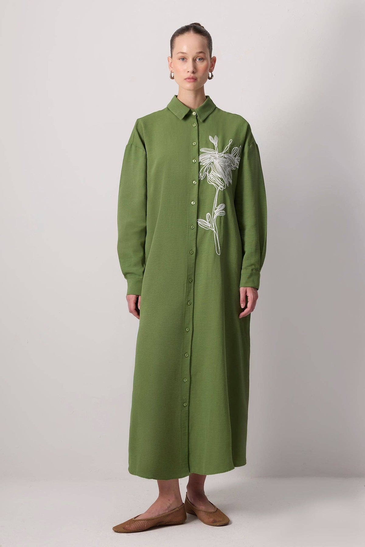 ROBE BRODÉE TEXTURÉE NATURELLE