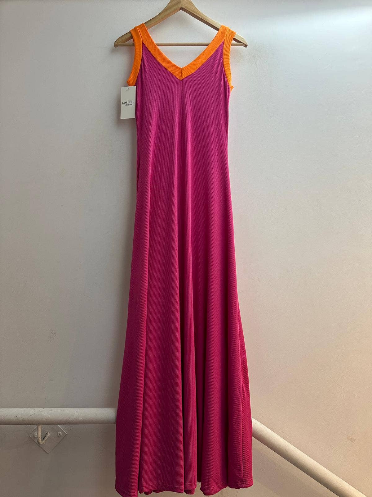 9655 robe débardeur longues avec fente devant taille unique : Noir / Taille unique