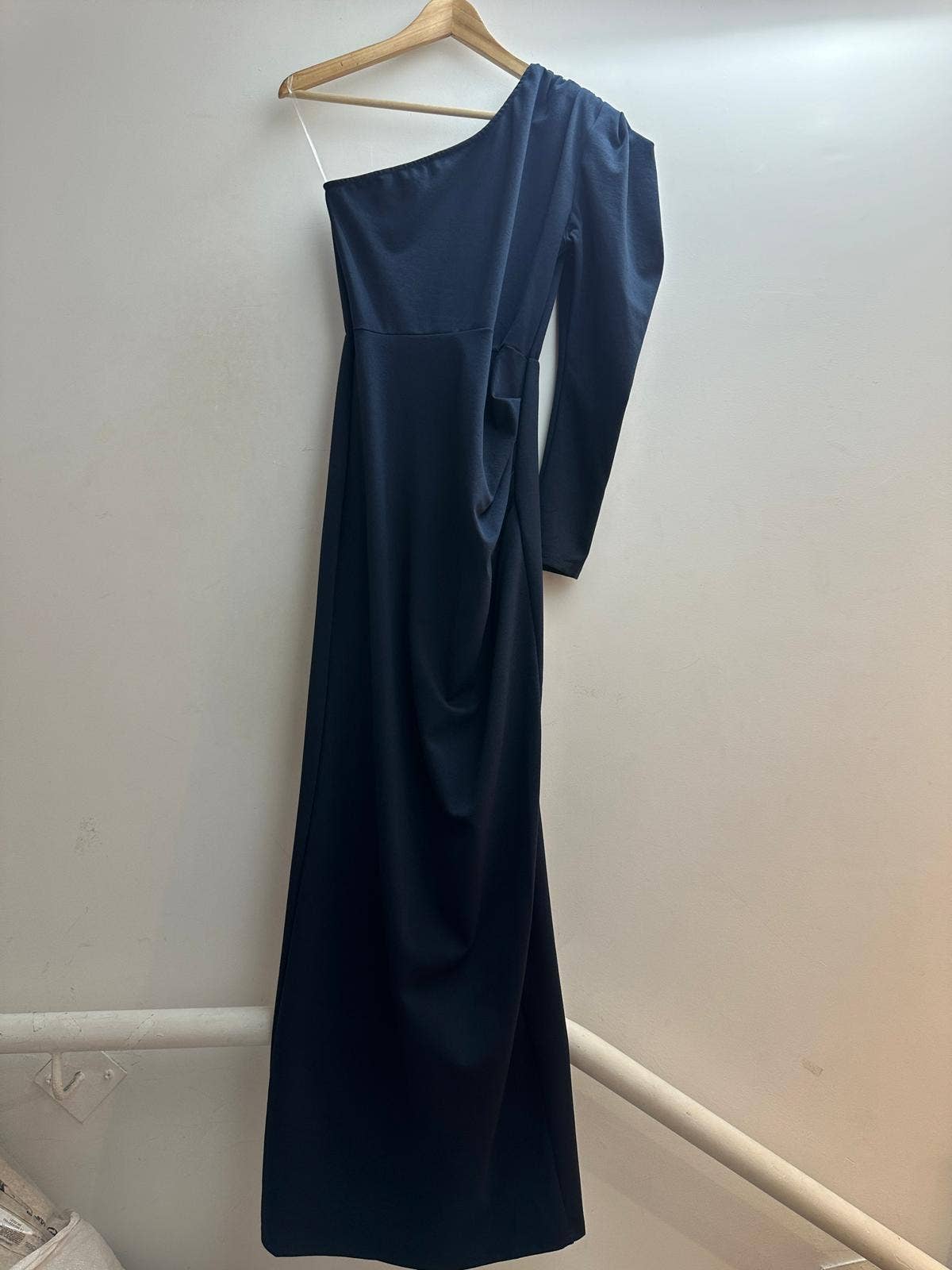 6849  robe longue avec une manche taille unique: Rouille / Taille unique