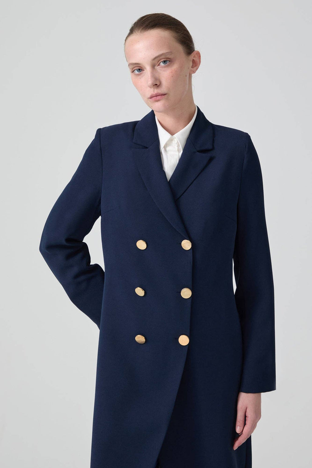 Robe-blazer maxi croisée – Longue en crêpe, coupe ajustée: Bleu Marine