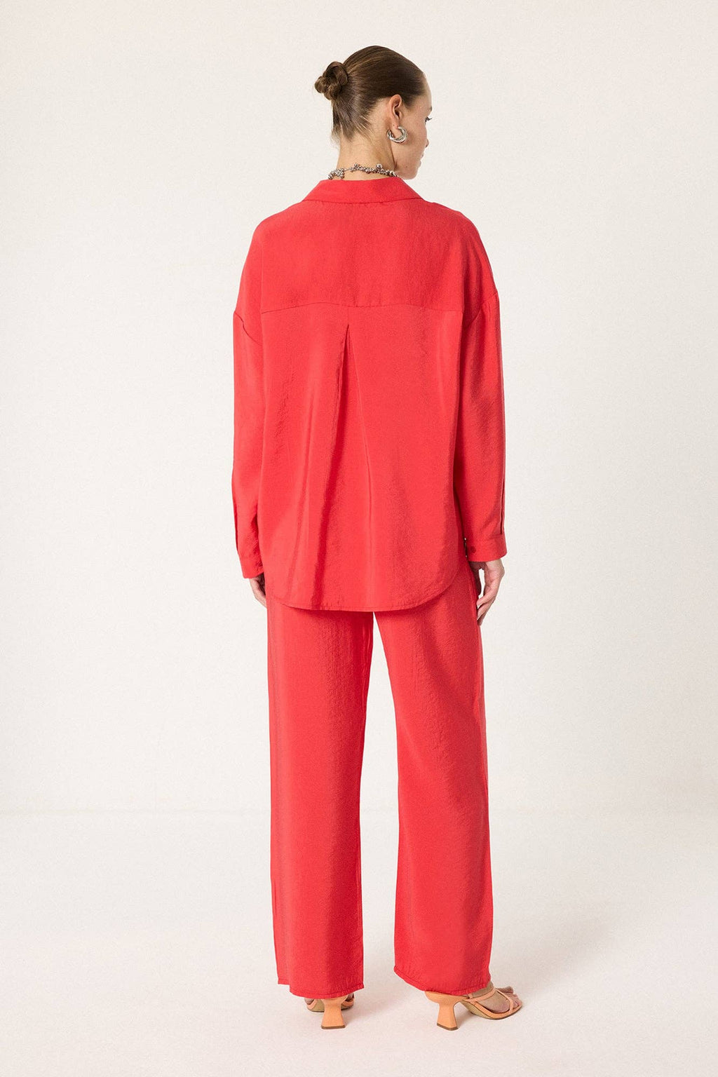 Ensemble coordonné en coton-modal, coupe décontractée – chemise et pantalon à jambe large: Rouge
