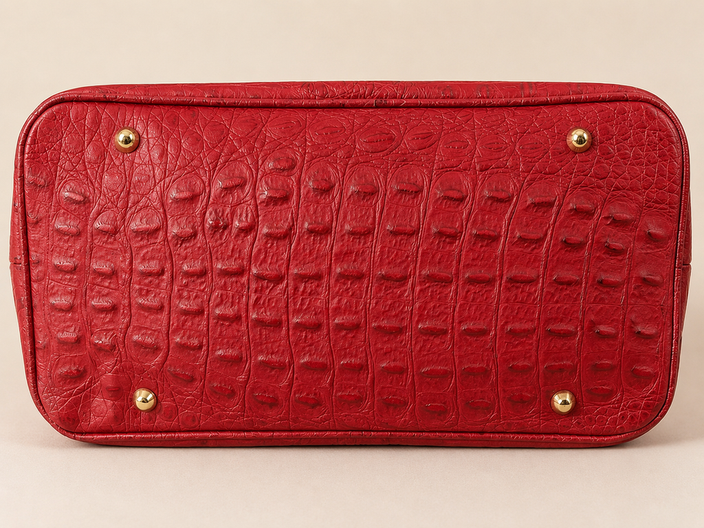 Sac à main rouge effet crocodile avec cadenas doré – Élégance italienne
