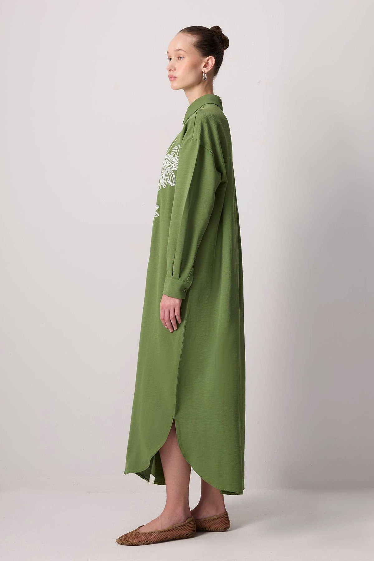 ROBE BRODÉE TEXTURÉE NATURELLE