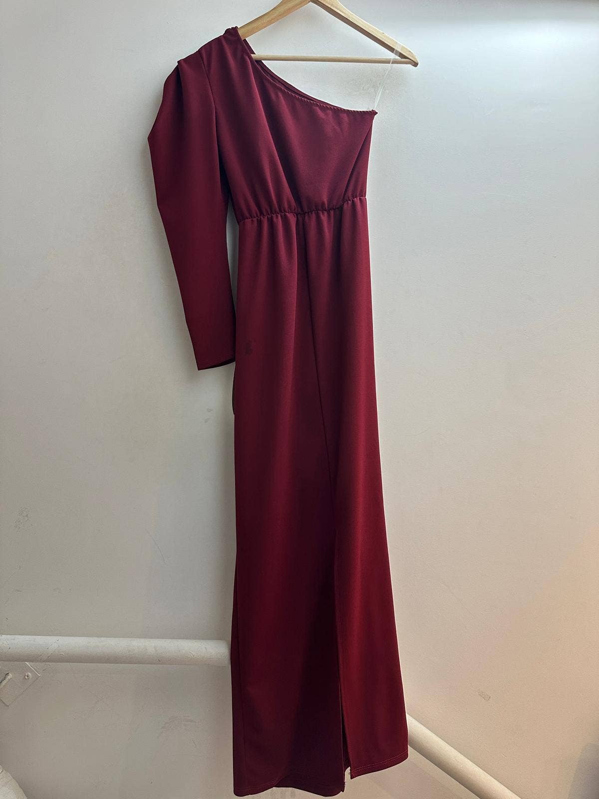 6849  robe longue avec une manche taille unique: Rouille / Taille unique