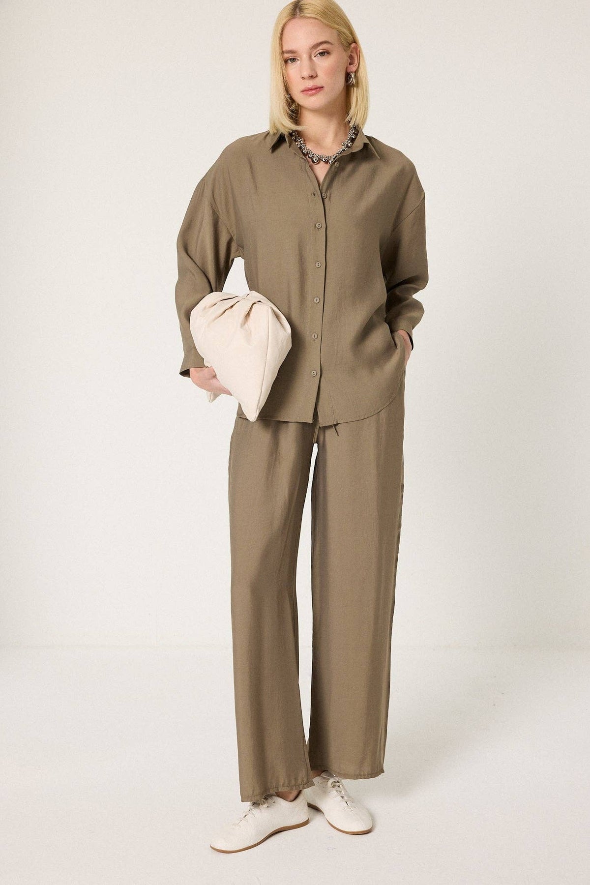 Ensemble coordonné en coton-modèle coupe décontractée – chemise et pantalon à jambes larges
